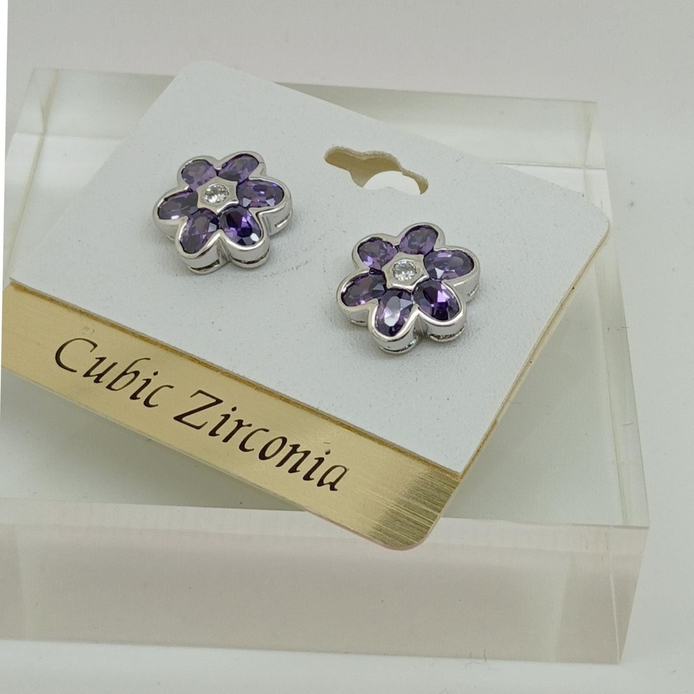 Vintage 1990s Purple Flower Stud Earrings Cubic Zirconia Silver Tone Sim Diamond - Picture 9 of 17